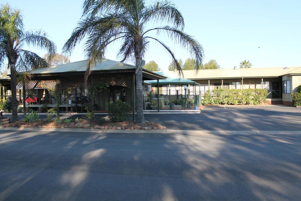 Lake Forbes Motel 외부 사진