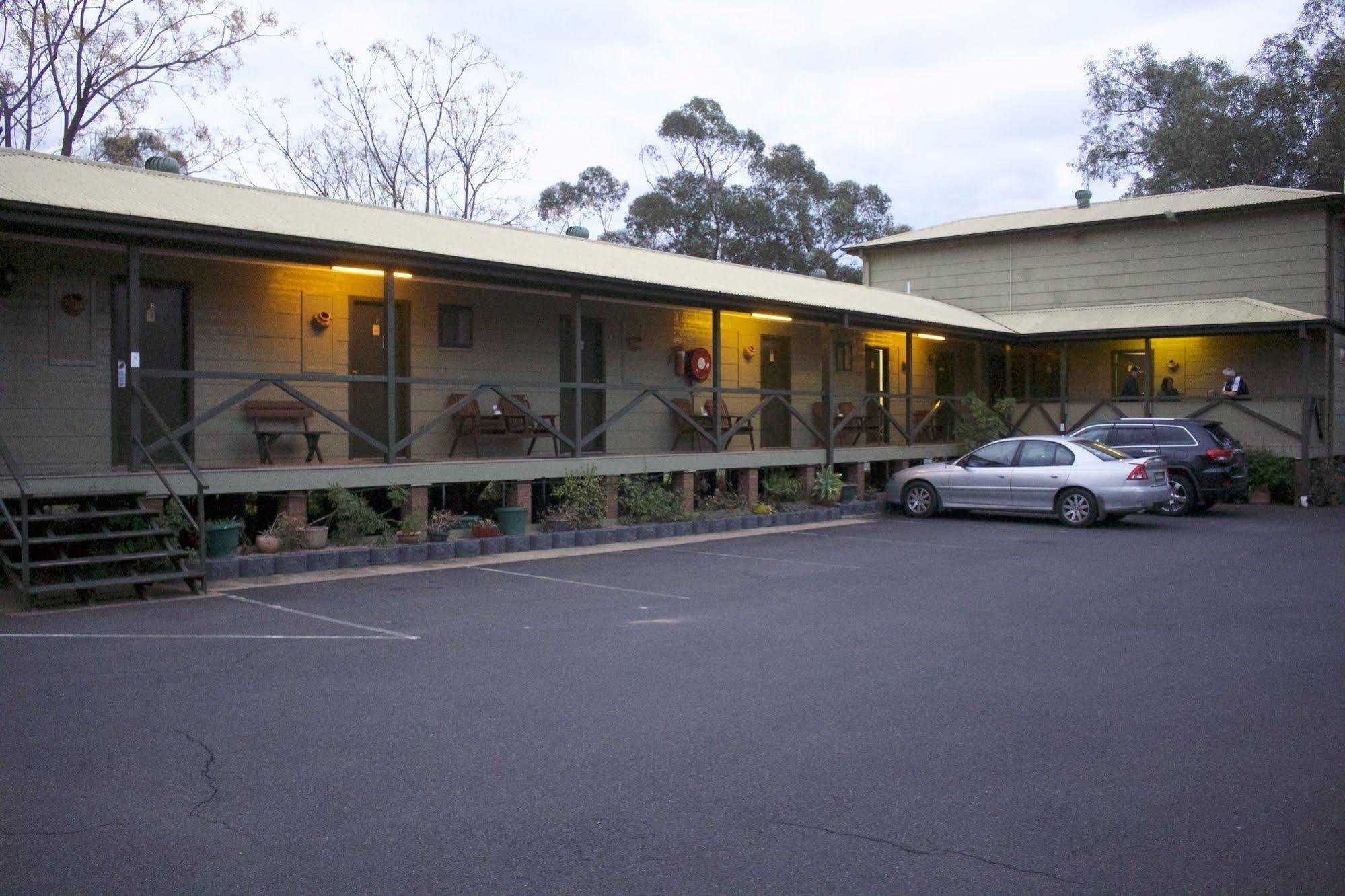 Lake Forbes Motel 외부 사진